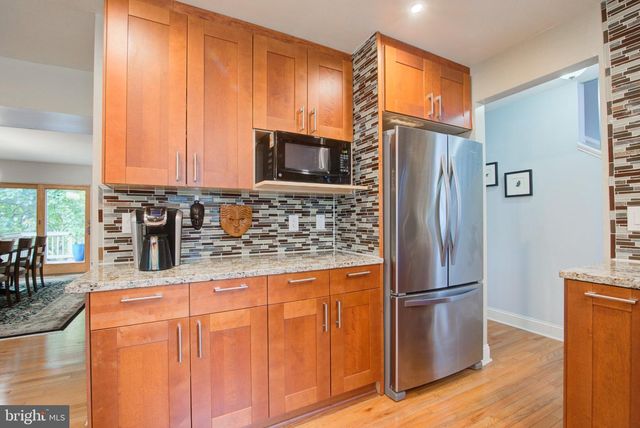 1442 YELLOWWOOD CT, Reston, VA 20190