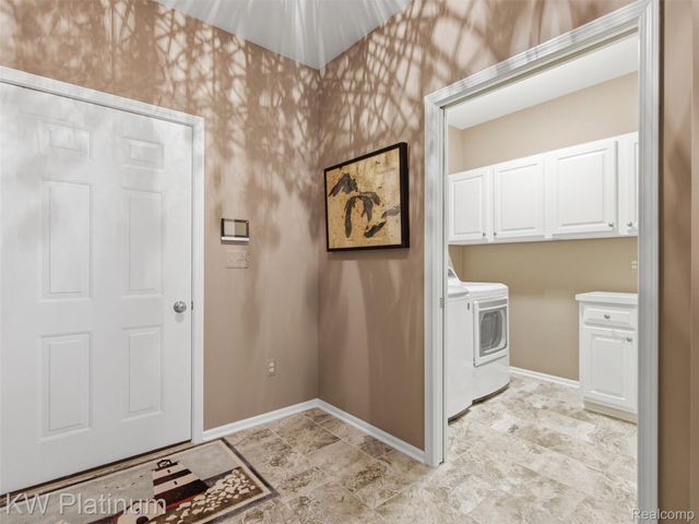 1842 Edison Shores Place, Port Huron, MI 48060