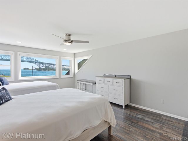 1842 Edison Shores Place, Port Huron, MI 48060