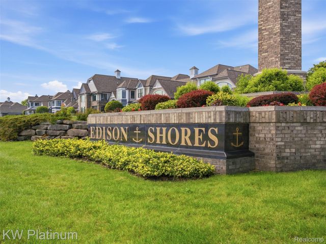 1842 Edison Shores Place, Port Huron, MI 48060
