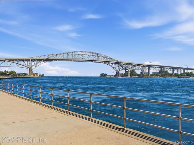 1842 Edison Shores Place, Port Huron, MI 48060