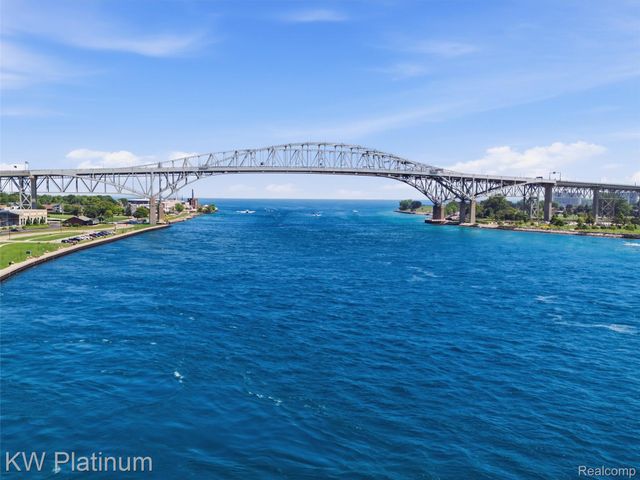 1842 Edison Shores Place, Port Huron, MI 48060