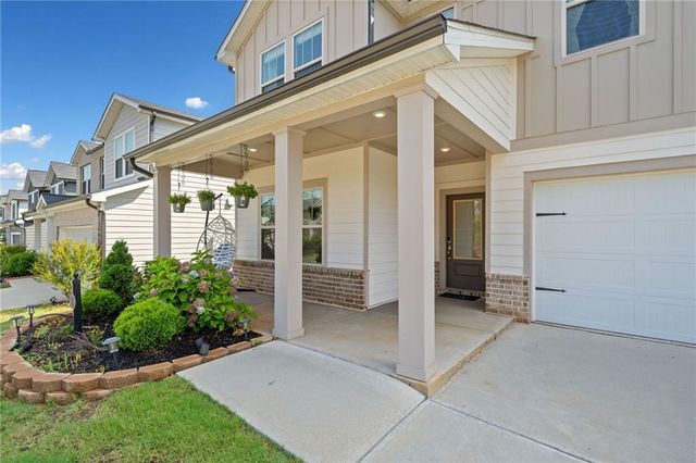 368 Murray Way, Lilburn, GA 30047