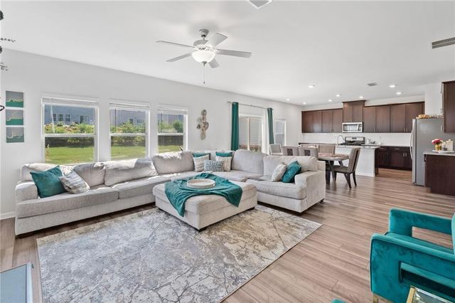 368 Murray Way, Lilburn, GA 30047