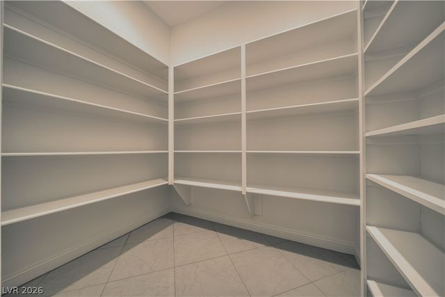 2890 Oakleaf Avenue, Pahrump, NV 89048