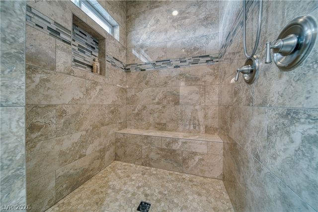 2890 Oakleaf Avenue, Pahrump, NV 89048
