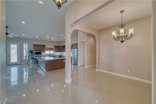 2890 Oakleaf Avenue, Pahrump, NV 89048