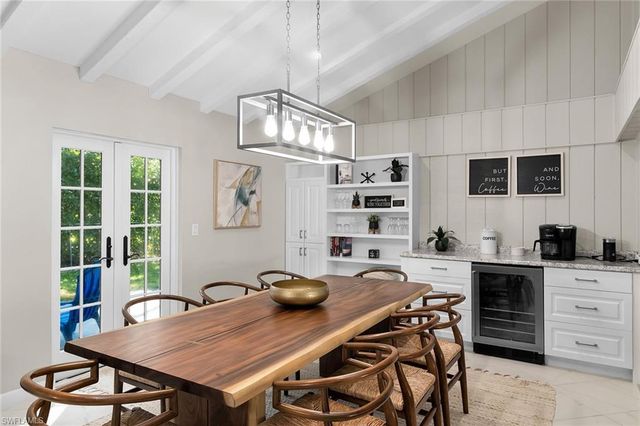 110 Palm River BLVD, Naples, FL 34110