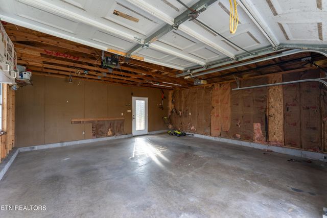 6005 Arcadia Drive, Knoxville, TN 37920