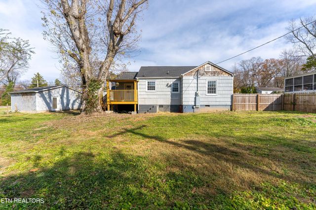 6005 Arcadia Drive, Knoxville, TN 37920