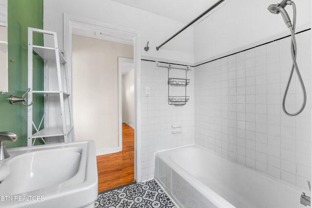 6005 Arcadia Drive, Knoxville, TN 37920