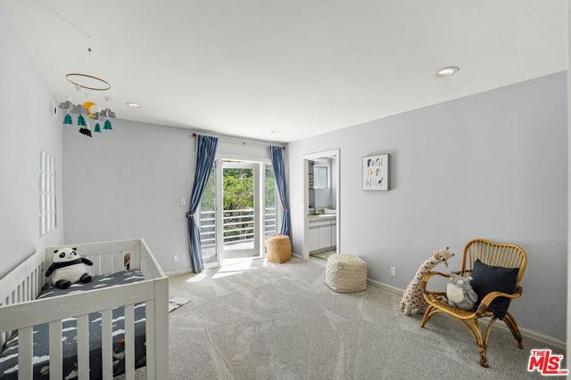 23246 Canzonet Street, Woodland Hills, CA 91367