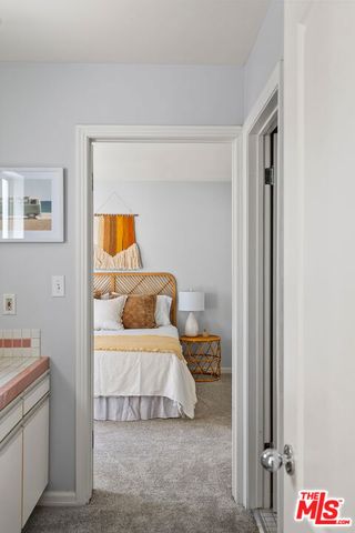 23246 Canzonet Street, Woodland Hills, CA 91367