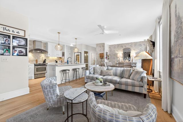 649 High Street, 202, Worthington, OH 43085