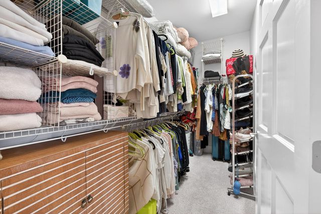 649 High Street, 202, Worthington, OH 43085