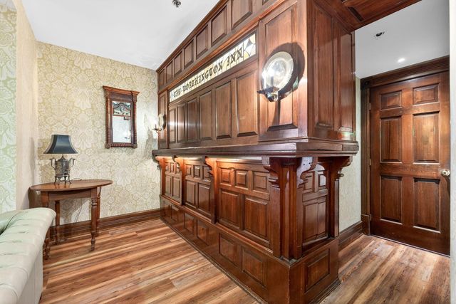 649 High Street, 202, Worthington, OH 43085