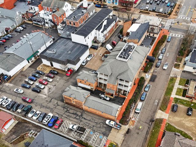 649 High Street, 202, Worthington, OH 43085