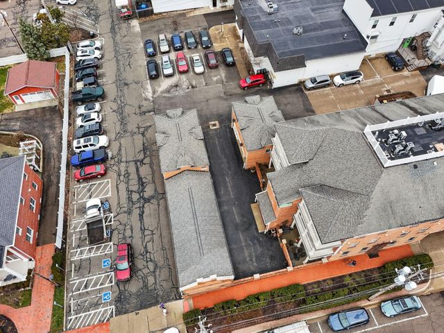 649 High Street, 202, Worthington, OH 43085