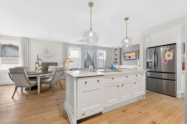 649 High Street, 202, Worthington, OH 43085