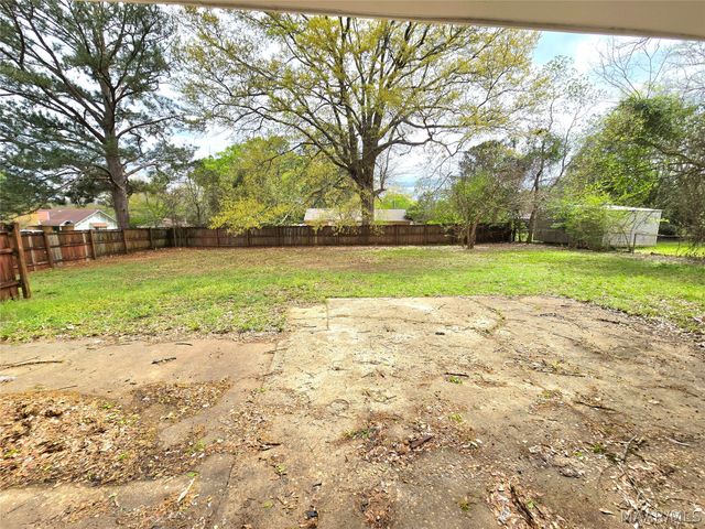 6226 GLADSTONE Drive, Montgomery, AL 36117