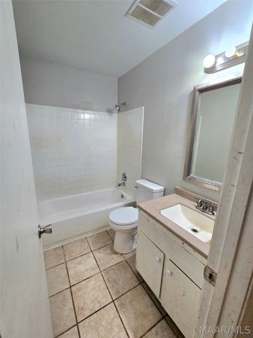 6226 GLADSTONE Drive, Montgomery, AL 36117