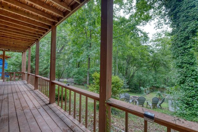135 Deerwood Trail Road, Blairsville, GA 30512