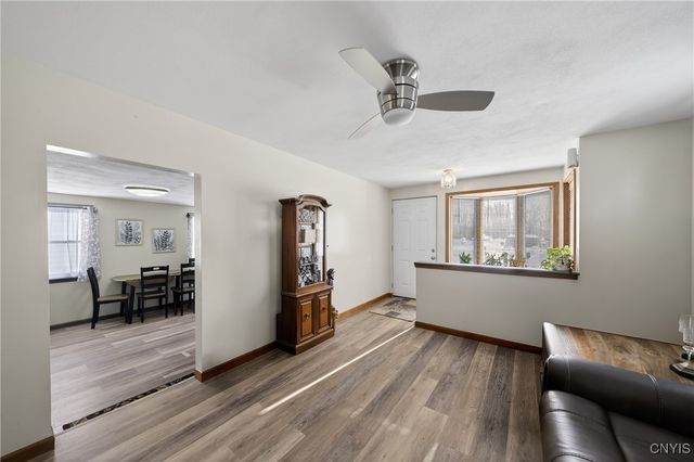 507 County Route 12, Schroeppel, NY 13132