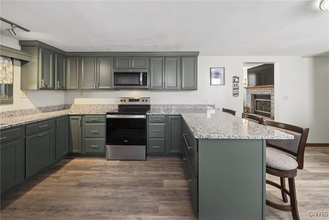 507 County Route 12, Schroeppel, NY 13132