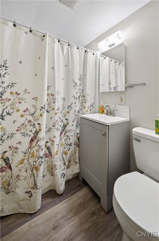 507 County Route 12, Schroeppel, NY 13132