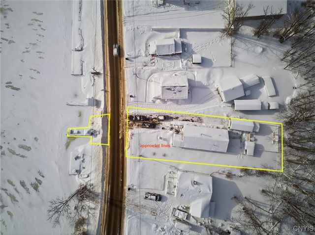 507 County Route 12, Schroeppel, NY 13132