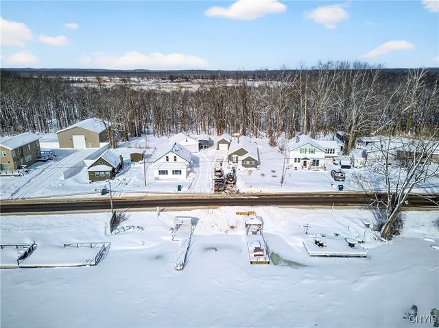 507 County Route 12, Schroeppel, NY 13132