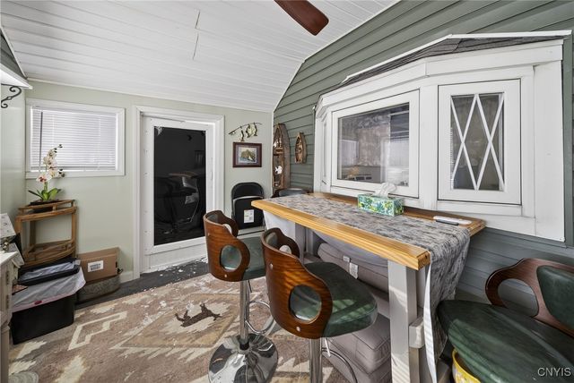 507 County Route 12, Schroeppel, NY 13132