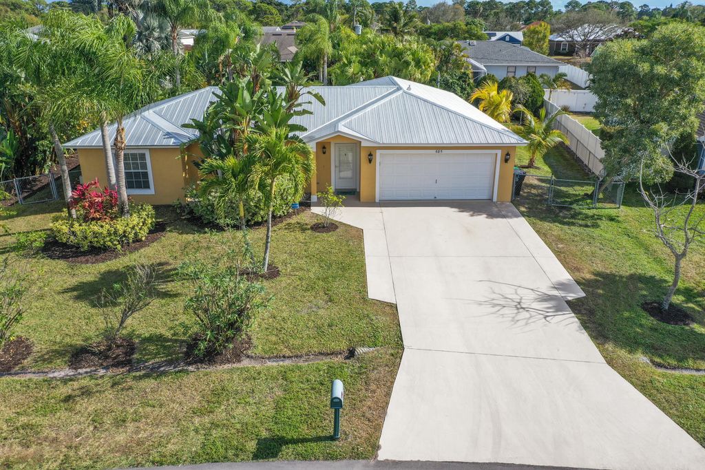 685 NW Monroe Street, Port St. Lucie, Port St Lucie, FL 34983