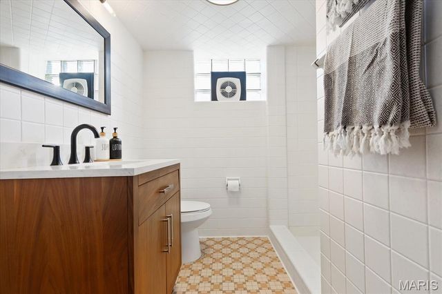 5578 Lindenwood Avenue, St Louis, MO 63109