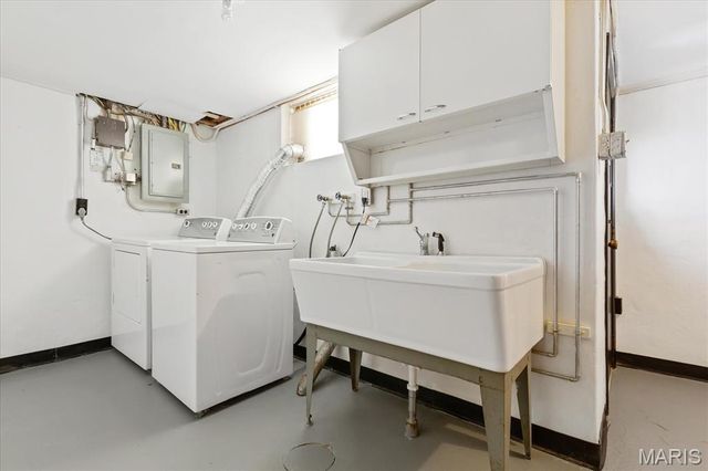 5578 Lindenwood Avenue, St Louis, MO 63109