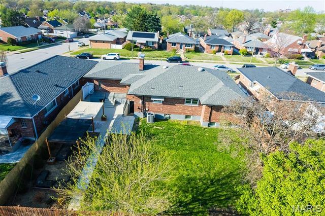 5578 Lindenwood Avenue, St Louis, MO 63109