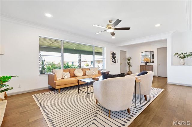 5578 Lindenwood Avenue, St Louis, MO 63109