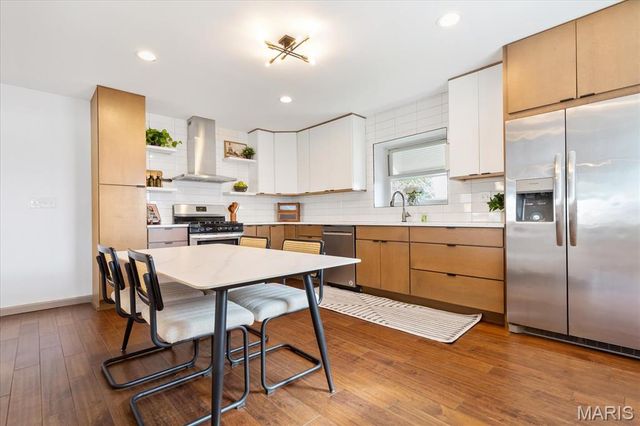 5578 Lindenwood Avenue, St Louis, MO 63109