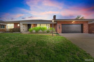 5578 Lindenwood Avenue, St Louis, MO 63109