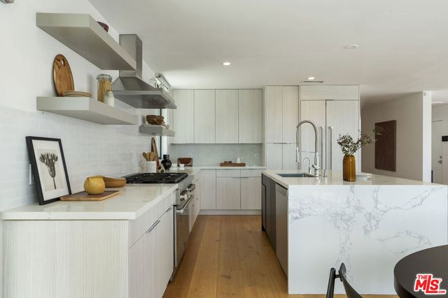 3632 Beverly Ridge Drive, Sherman Oaks, CA 91423
