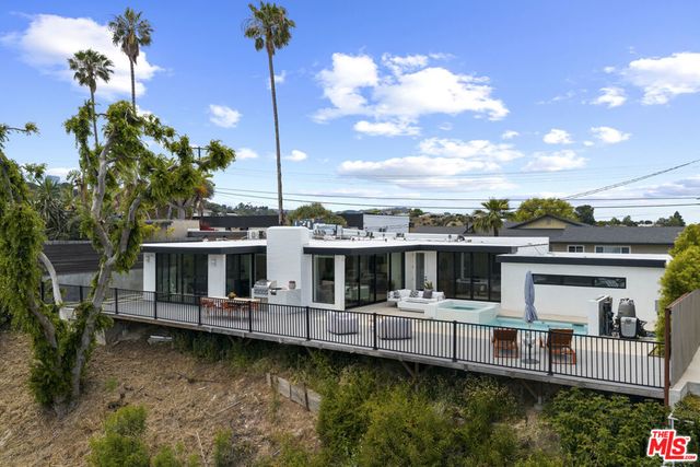 3632 Beverly Ridge Drive, Sherman Oaks, CA 91423