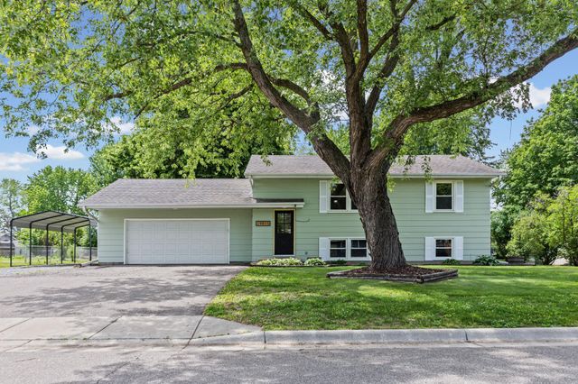 19815 Chili Avenue, Farmington, MN 55024