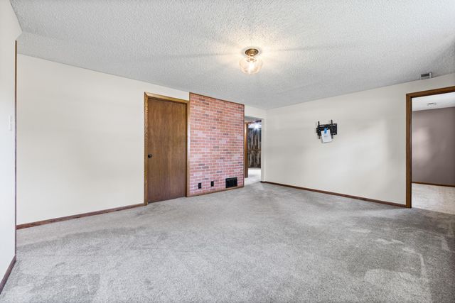 19815 Chili Avenue, Farmington, MN 55024