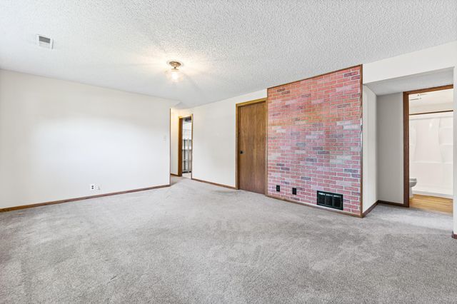 19815 Chili Avenue, Farmington, MN 55024