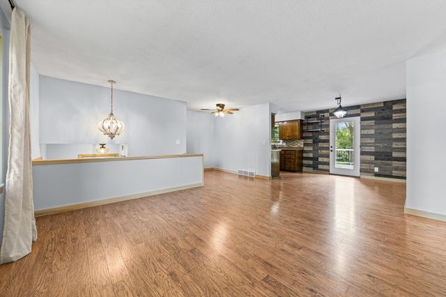 19815 Chili Avenue, Farmington, MN 55024