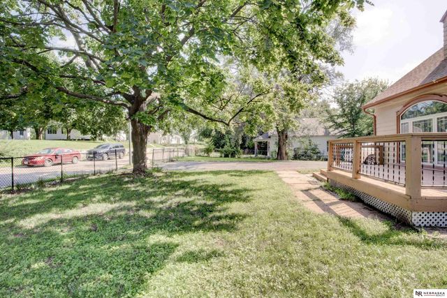 3514 N 36th Avenue, Omaha, NE 68111