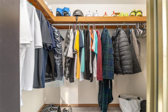 6832 NE 3RD PLACE, Ocala, FL 34470