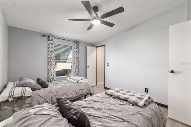 6832 NE 3RD PLACE, Ocala, FL 34470