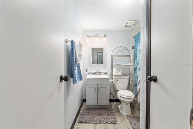 6832 NE 3RD PLACE, Ocala, FL 34470