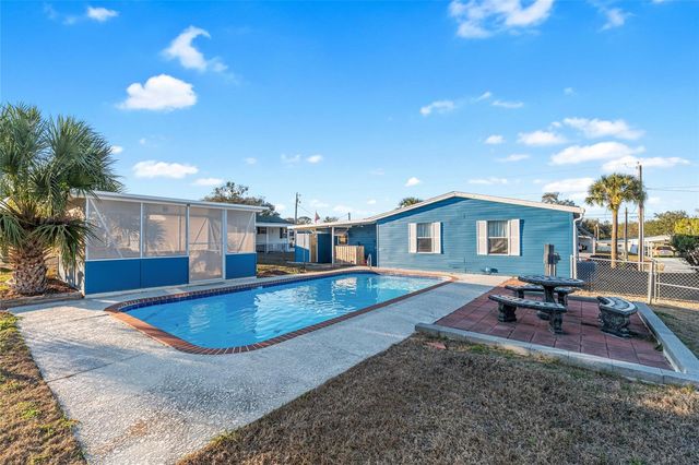 6832 NE 3RD PLACE, Ocala, FL 34470